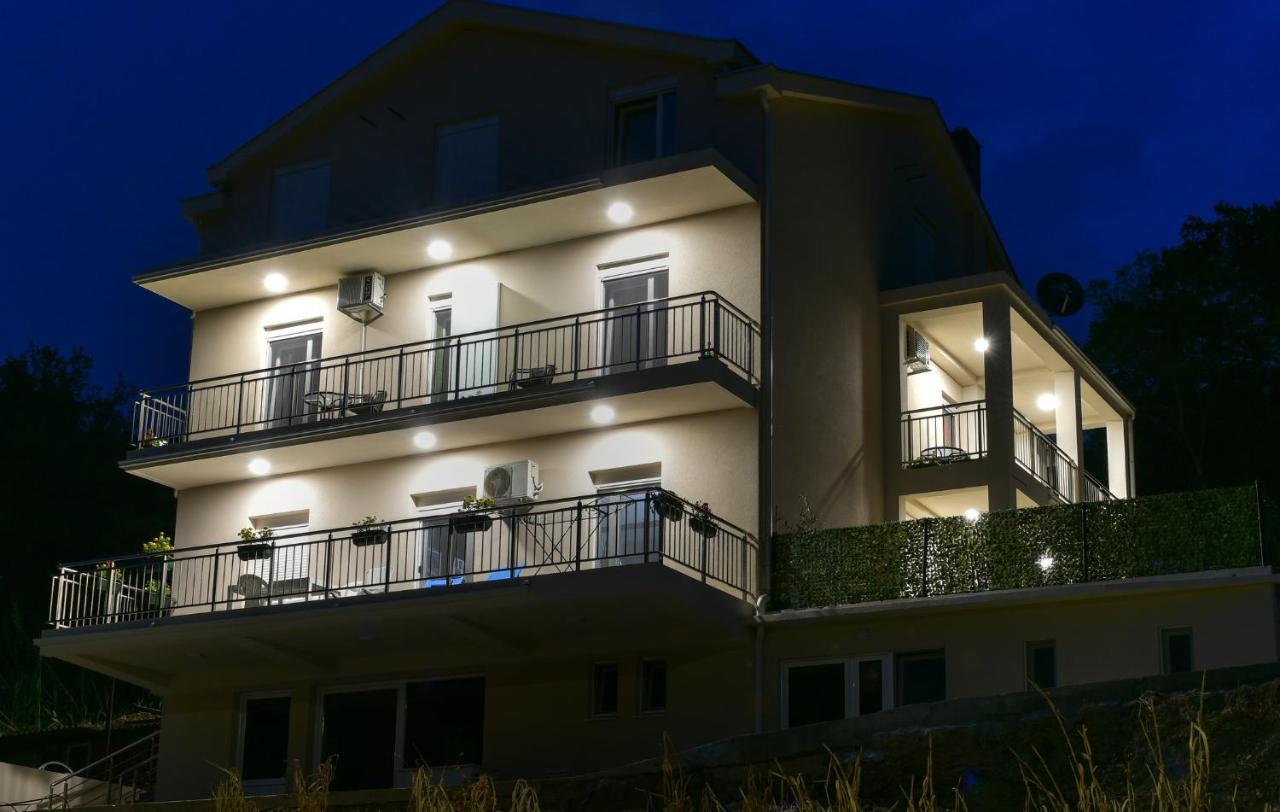 Java Apartments - S & J Dobrota Esterno foto